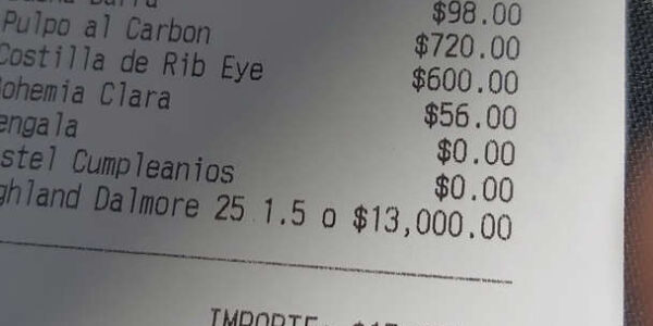 Restaurante vende shot de whisky en 13 mil pesos a comensal