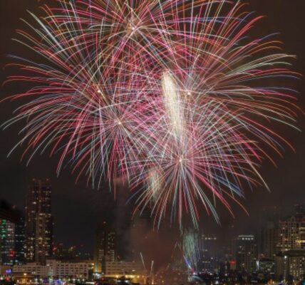 Ciudades en California cancelan espectáculos de fuegos artificiales del 4 de julio