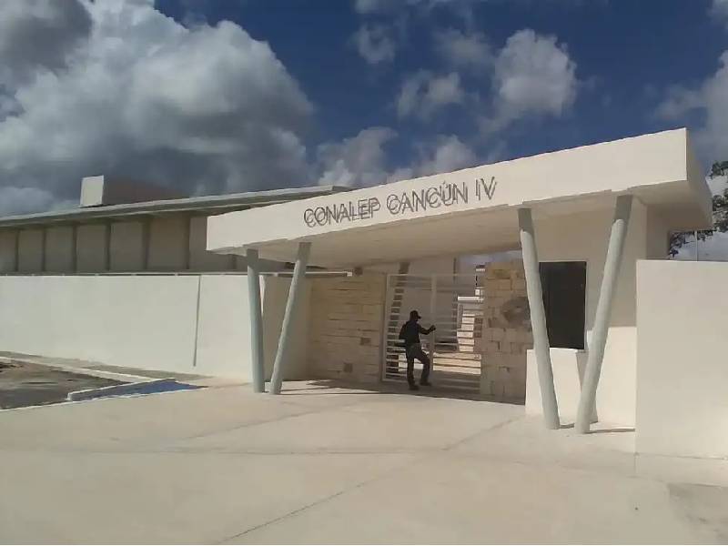 Inauguran CONALEP IV de Cancún