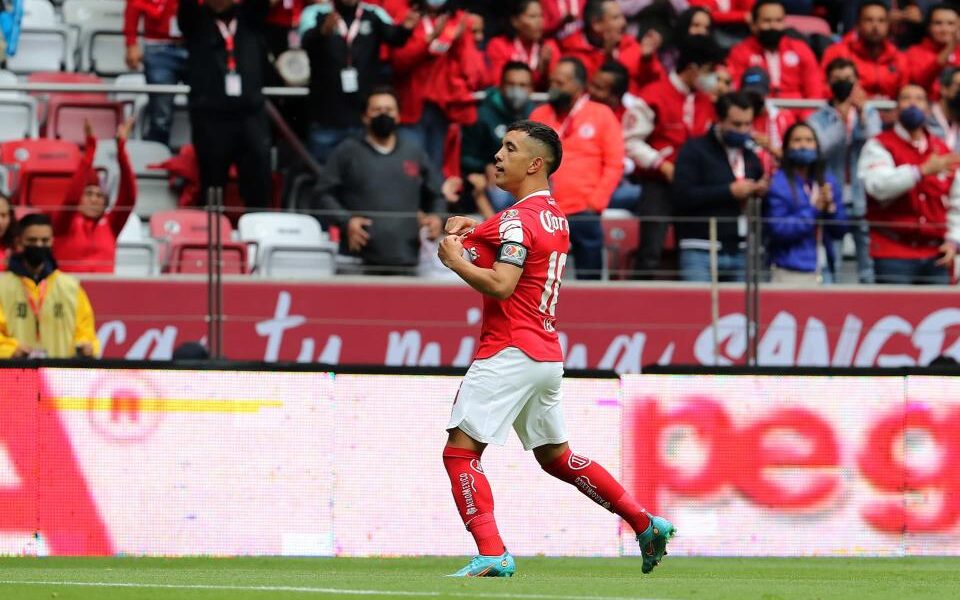 El Toluca del uruguayo Fernández retará al Cruz Azul del paraguayo Romero