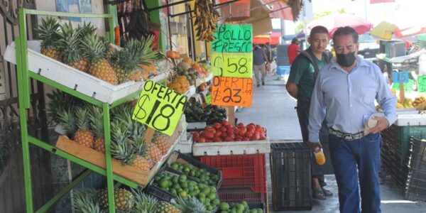 Inflación golpea a los tianguistas de Cancún