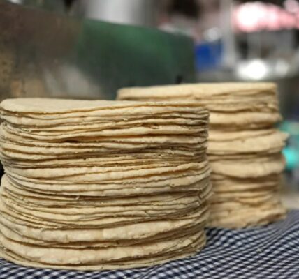 Consumo de tortillas “pirata” pone en riesgo la salud de la población