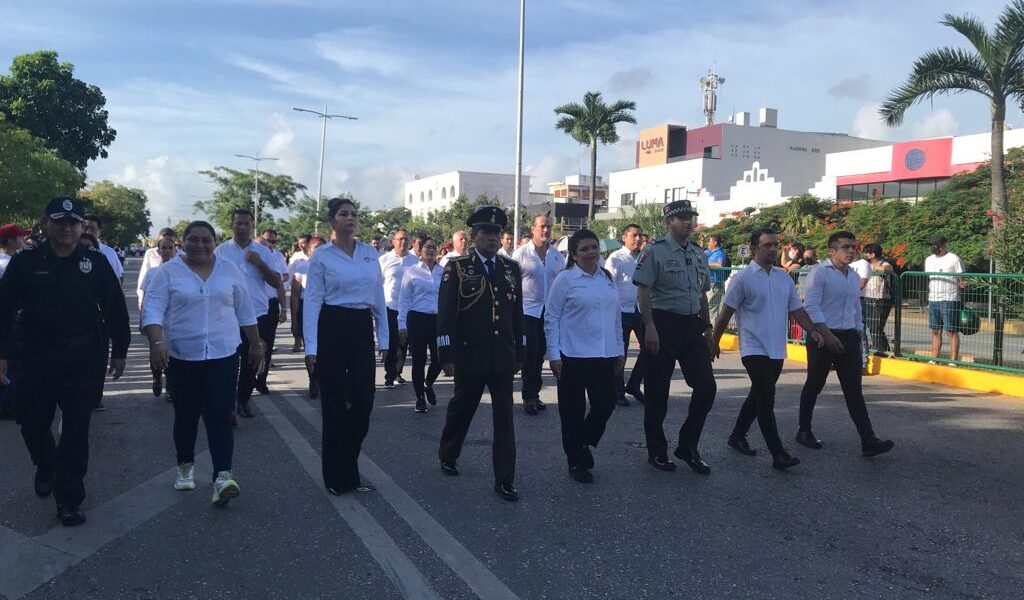 Cancún vuelve a celebrar el Desfile Cívico Militar del 16 de septiembre