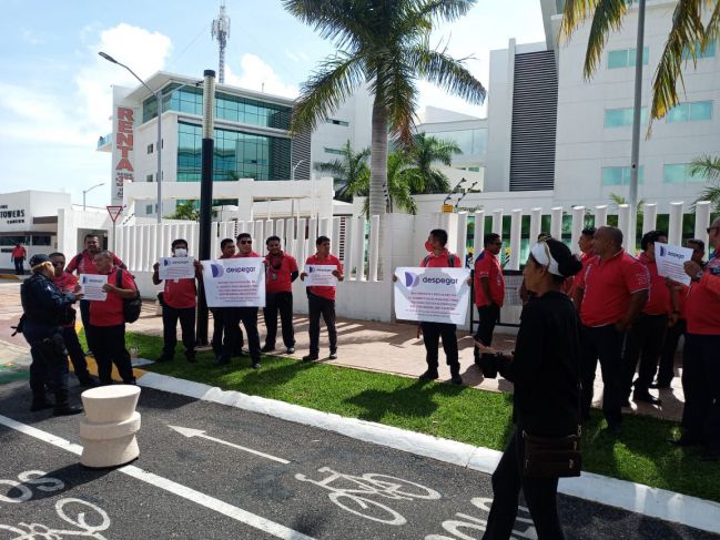 Cancún: Transportistas de Despegar exigen destitución de director general