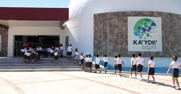 Recupera afluencia el planetario de Cancún