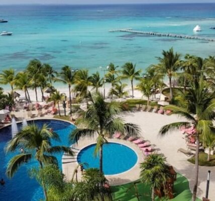 Viaje relámpago: Cancún contra Puerto Vallarta