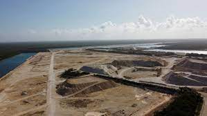 La Fiscalía de Quintana Roo permitió a Cemex acceder al puerto controlado por Vulcan